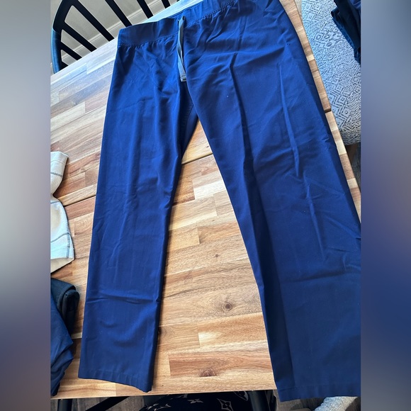 Figs navy Livingston basic scrub pant - Picture 3 of 3
